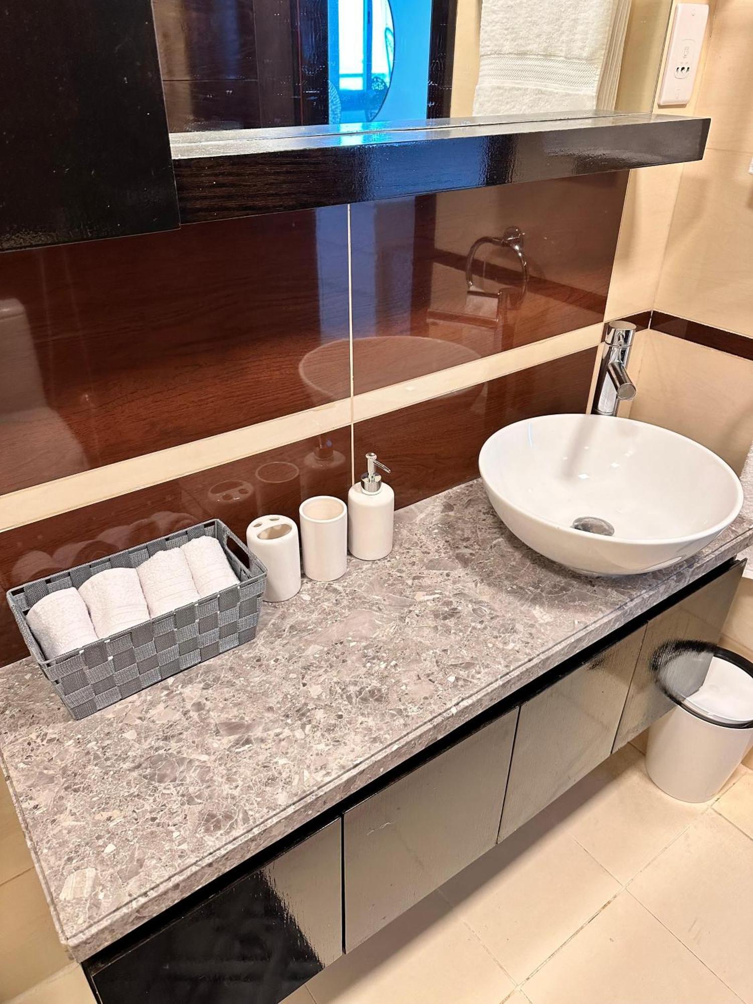 Wonderful Two Bed Room With Full Marina View Dubaj Exteriér fotografie
